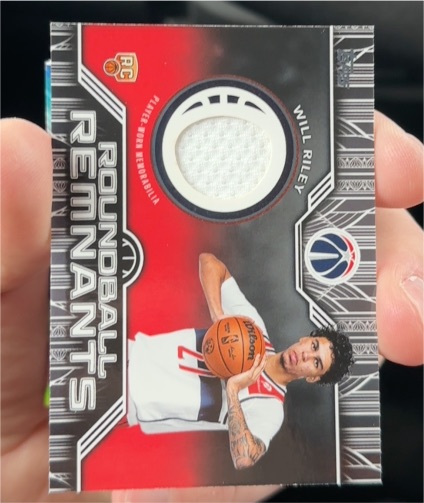 2025-26 Topps #RRR-WR Will Riley Rookie Roundball Remnants Patch — front