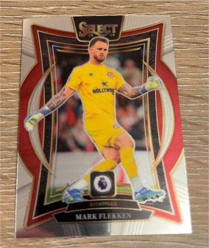 2024-25 Panini Select Premier League #2 Mark Flekken — front