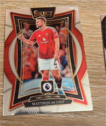 2024-25 Panini Select Premier League #98 Matthijs de Ligt — front
