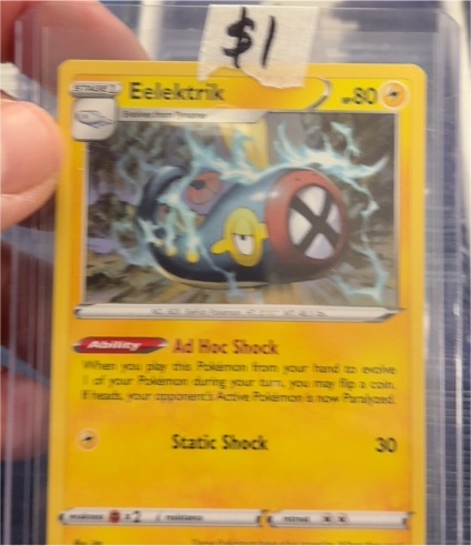 2022 Pokémon Sword & Shield Lost Origin #60 Eelektrik — front