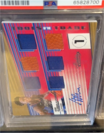 2018 Panini Absolute Tools of the Trade #T6AHD Aaron Holiday — front