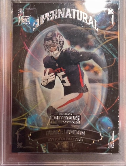 2022 Panini Contenders #SN-DLO Drake London Supernatural — front
