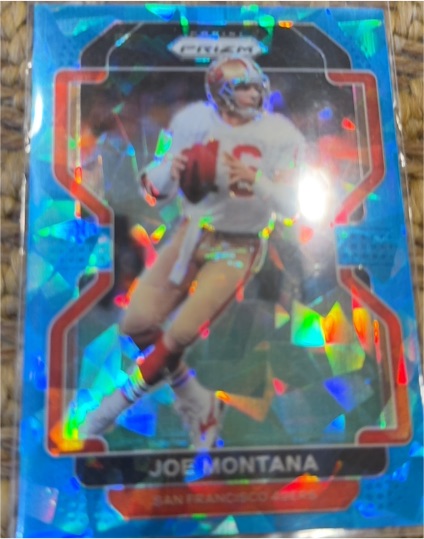 2021 Panini Prizm #8 Joe Montana — front
