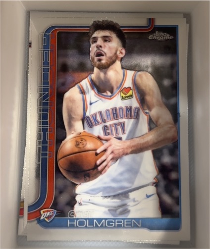 2025-26 Topps Chrome #134 Chet Holmgren — front