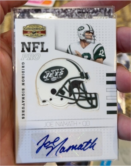2010 Panini Gridiron Gear NFL Pro Signatures Joe Namath — front