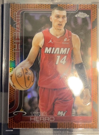 2025-26 Topps Chrome #188 Tyler Herro — front