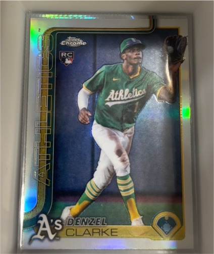 2025 Topps Chrome Update #USC15 Denzel Clarke — front