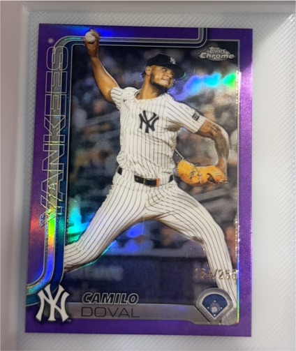 2025 Topps Chrome Update #USC152 Camilo Doval — front