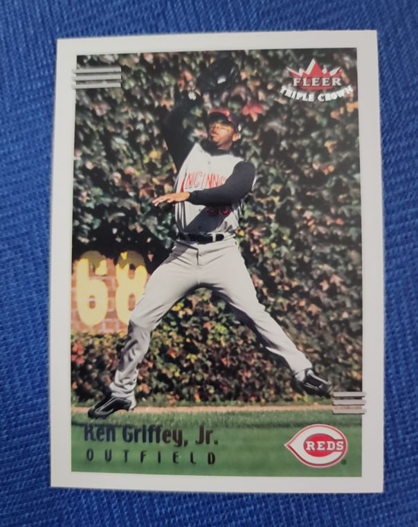 2002 Fleer Triple Crown #3 Ken Griffey Jr. — front