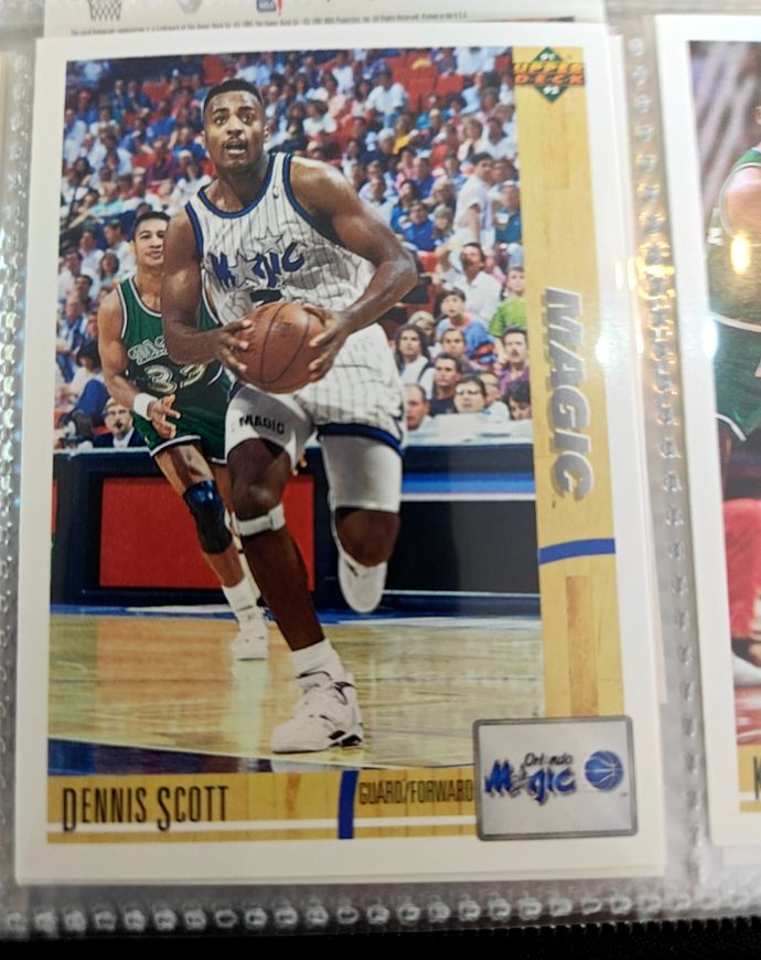 1991-92 Upper Deck #257 Dennis Scott — front