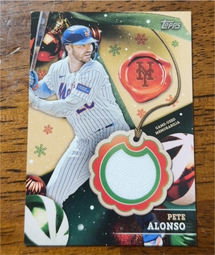 2024 Topps Holiday Relics #RC-PA Pete Alonso — front