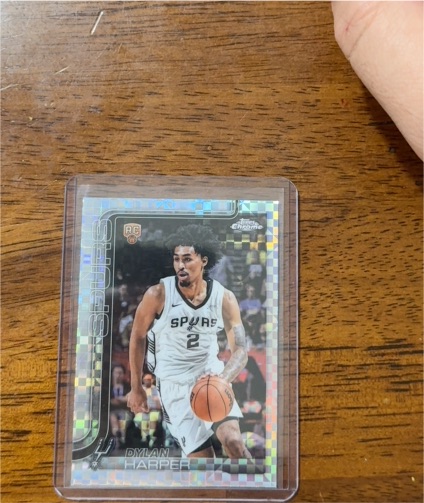2025-26 Topps Chrome #252 Dylan Harper — front
