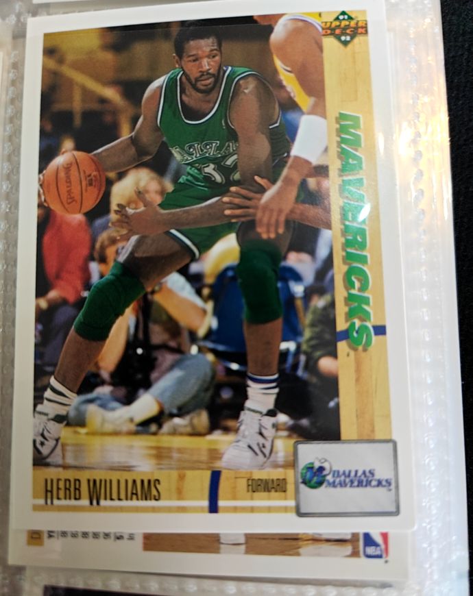 1991-92 Upper Deck #320 Herb Williams — front