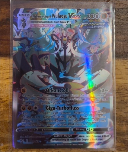 2021 Pokémon TCG Battle Styles #170 Rapid Strike Urshifu VMAX — front