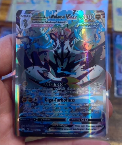 2021 Pokémon Battle Styles #170 Rapid Strike Urshifu VMAX — front