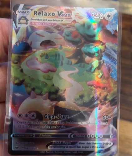 2020 Pokémon Sword & Shield #142 Snorlax VMAX — front