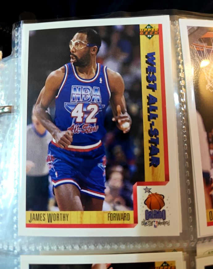 1991-92 Upper Deck #473 James Worthy West All-Star — front
