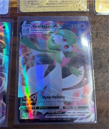 2020 Pokémon Champions Path #017 Gardevoir VMAX — front