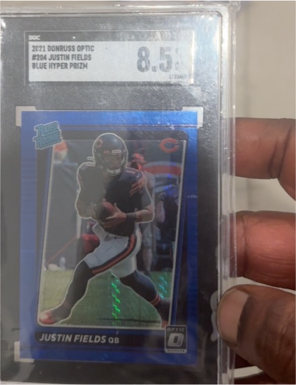 2021 Donruss Optic #204 Justin Fields — front