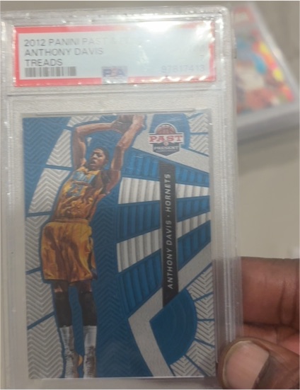 2012 Panini Past and Present Treads #23 Anthony Davis — front
