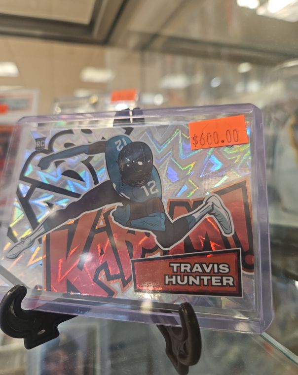 2025 Panini Absolute Kaboom! Horizontal #32 Travis Hunter Rookie — front