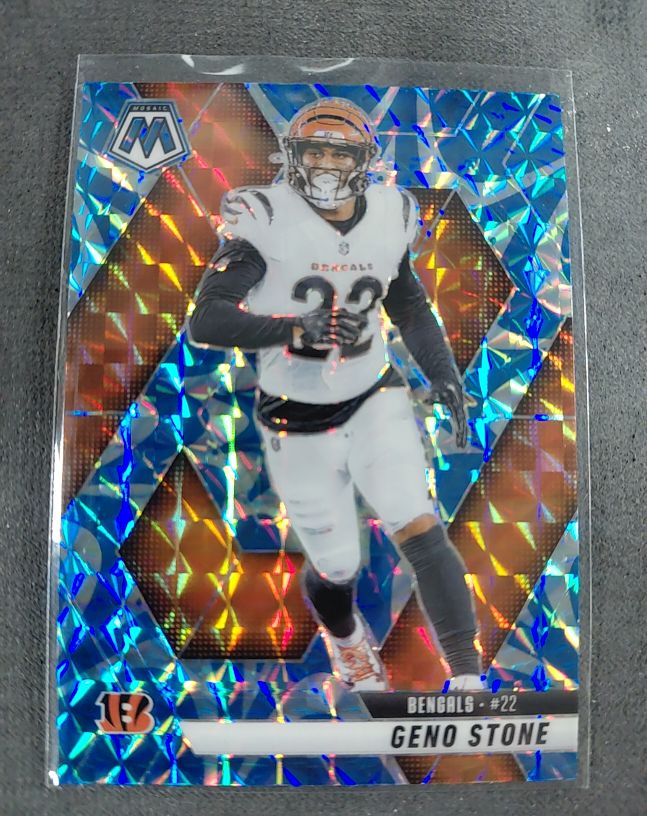 2023 Panini Mosaic #22 Geno Stone — front
