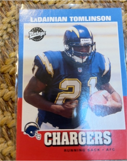 2001 Upper Deck Vintage #252 LaDainian Tomlinson — front