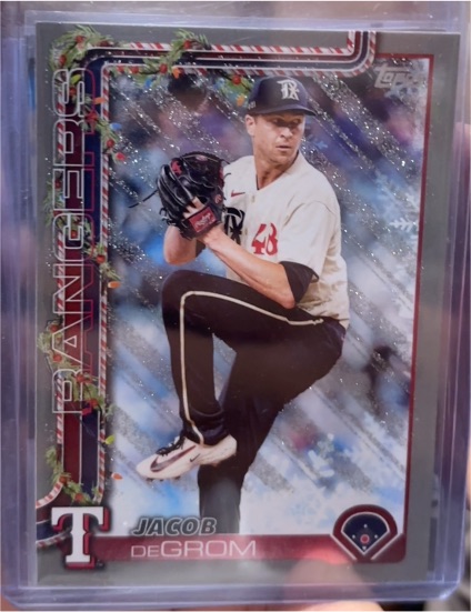 2025 Topps Holiday #H196 Jacob deGrom — front