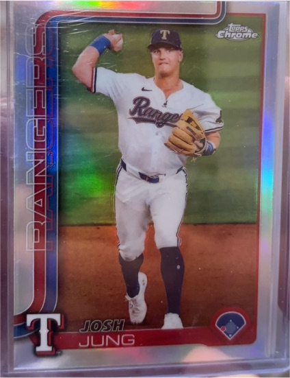 2025 Topps Chrome #220 Josh Jung — front