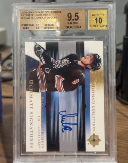 2005-06 Upper Deck Ultimate Collection Ultimate Signatures #US-AO Alexander Ovechkin — front