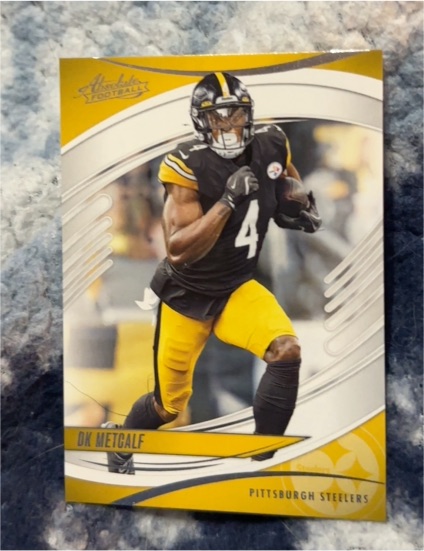 2025 Panini Absolute #78 DK Metcalf — front