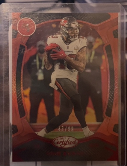 2021 Panini Certified #39 Mike Evans — front