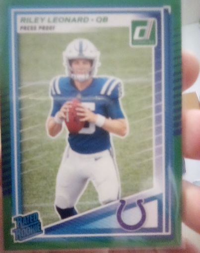 2025 Donruss #341 Riley Leonard — front
