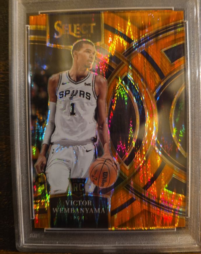 2023-24 Panini Select Premier Level #121 Victor Wembanyama Rookie — front