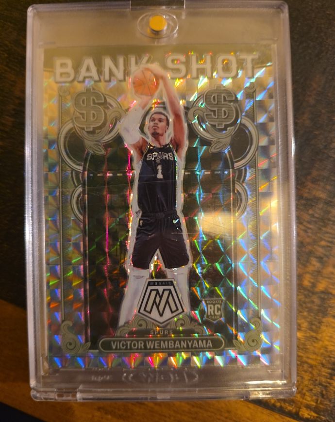 2023-24 Panini Mosaic #17 Victor Wembanyama Bank Shot — front