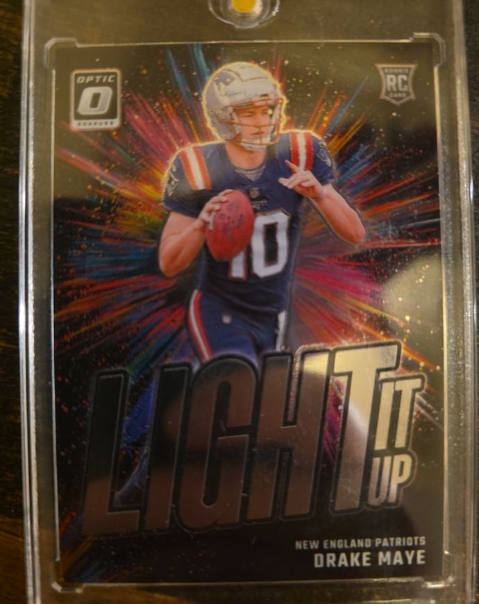 2024 Panini Donruss Optic #7 Drake Maye Light It Up Rookie — front