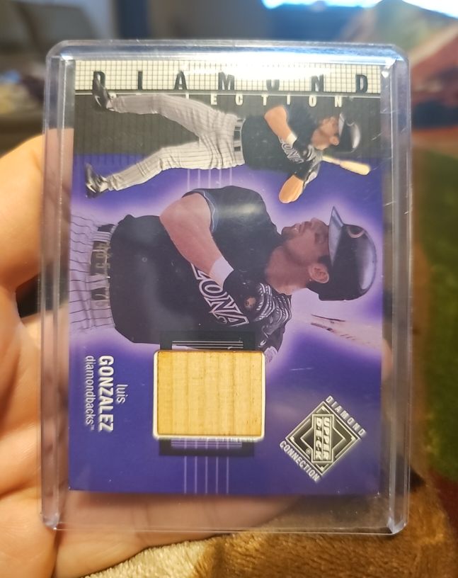 2002 Upper Deck Diamond Connection # Luis Gonzalez — front