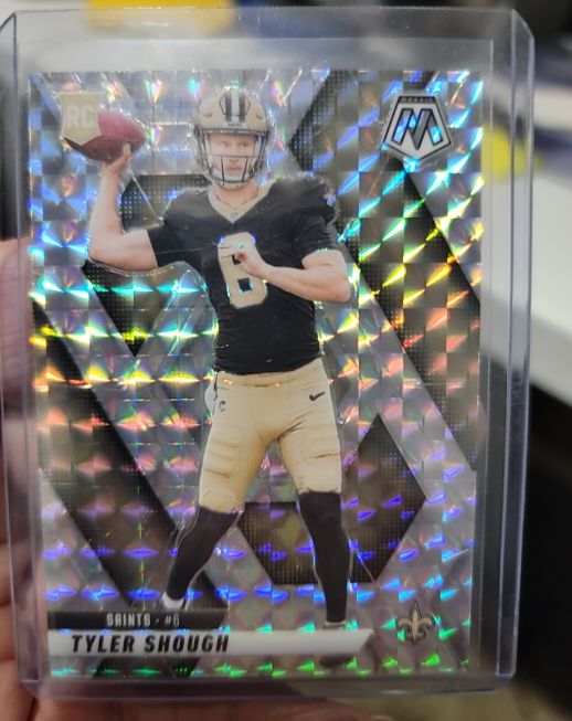 2025 Panini Mosaic #312 Tyler Shough — front