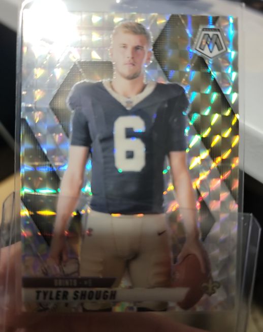 2025 Panini Mosaic #273 Tyler Shough — front