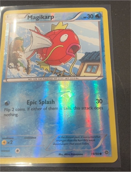 2015 Pokémon Ancient Origins #19 Magikarp — front