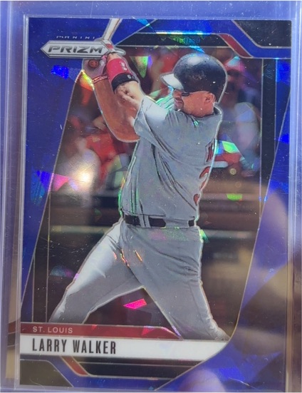 2025 Panini Prizm #16 Larry Walker — front