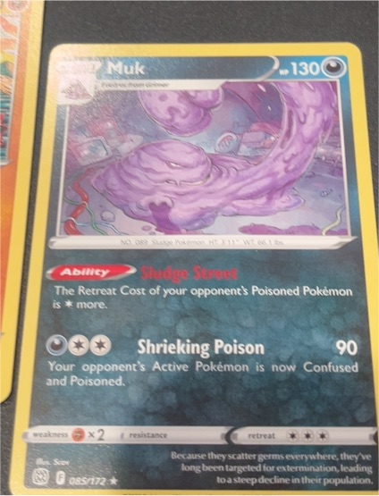 2022 Pokémon TCG Sword & Shield Brilliant Stars #085 Muk — front