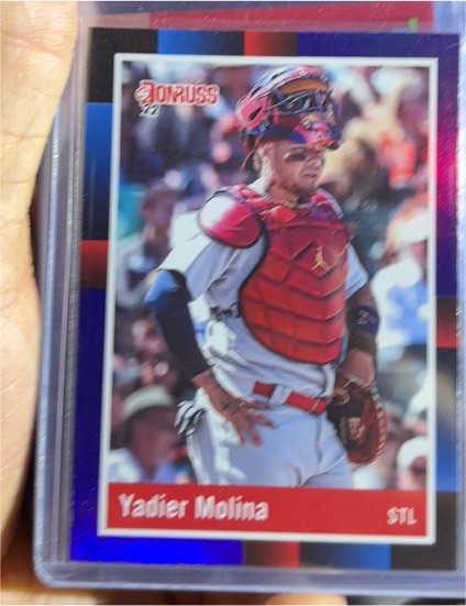2022 Donruss #263 Yadier Molina Retro 1988 — front
