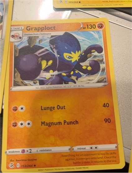 2021 Pokémon Fusion Strike #153 Grapploct — front