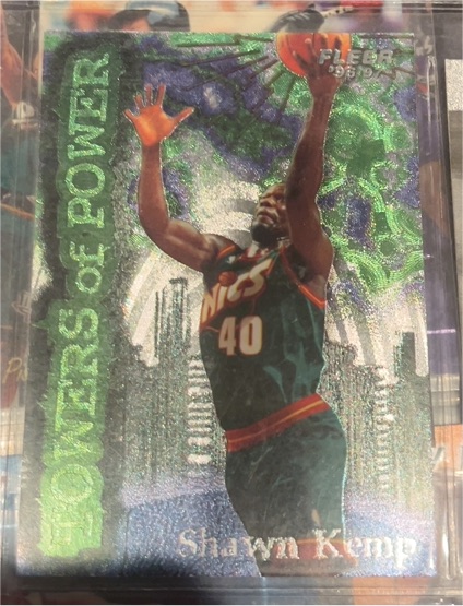 1996 Fleer #5 Shawn Kemp Towers of Power — front