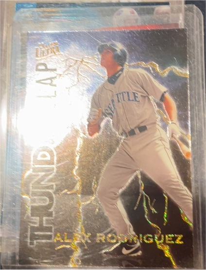 1997 Fleer Ultra Thunderclap #6 Alex Rodriguez — front