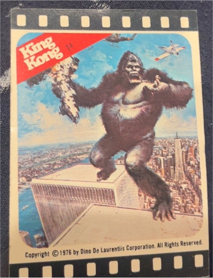 1976 Topps King Kong #1a — front