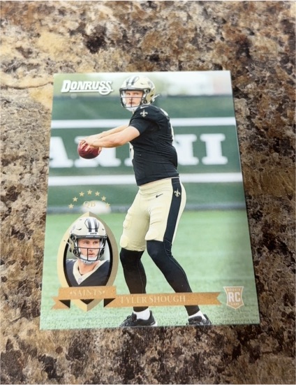2025 Panini Donruss 1995 Retro SP #15 Tyler Shough — front