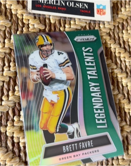 2019 Panini Prizm #8 Brett Favre Legendary Talents — front