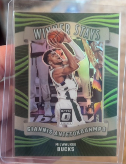 2023-24 Panini Donruss Optic #1 Giannis Antetokounmpo Winner Stays — front